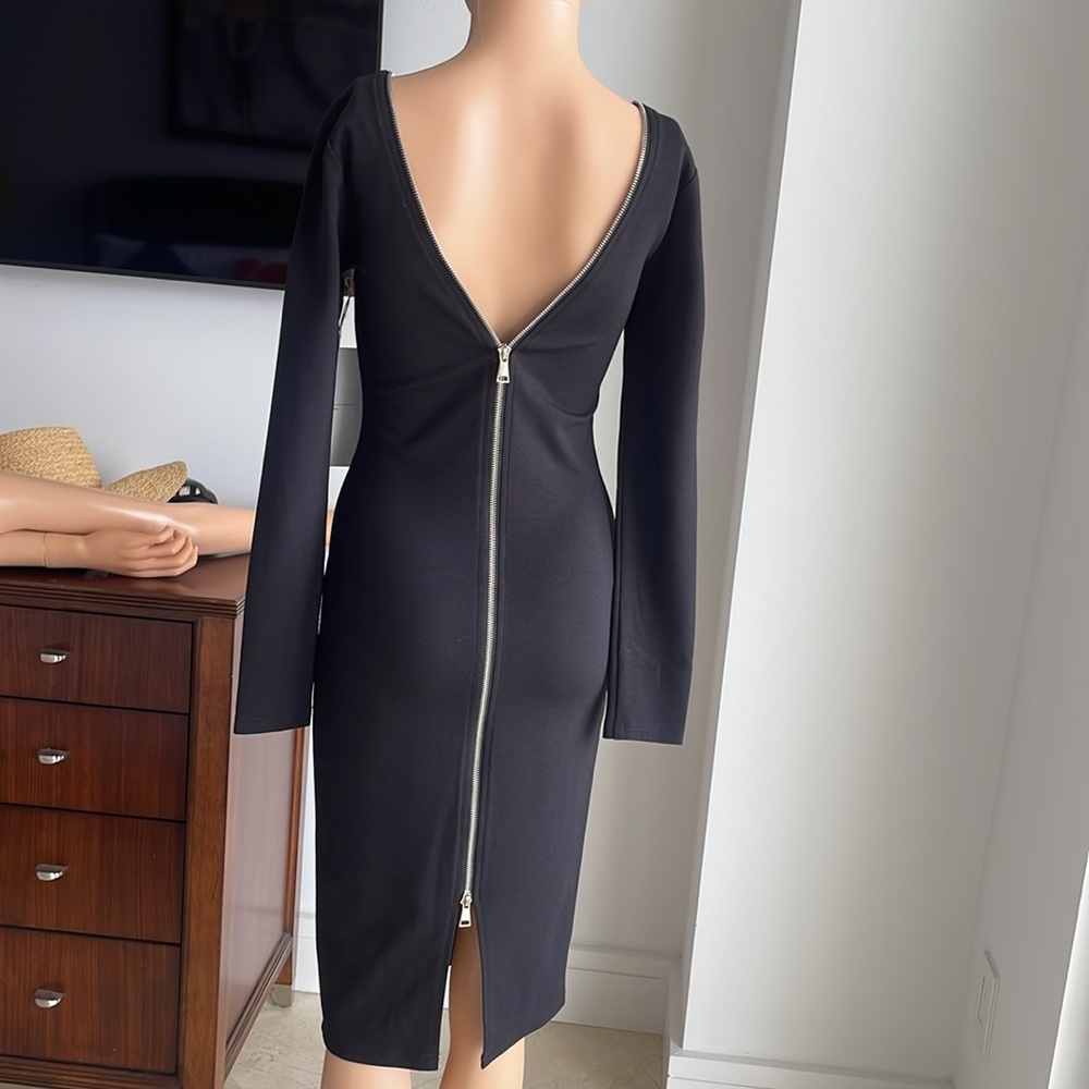 NWT BODYCON BASIC BLACK DRESS